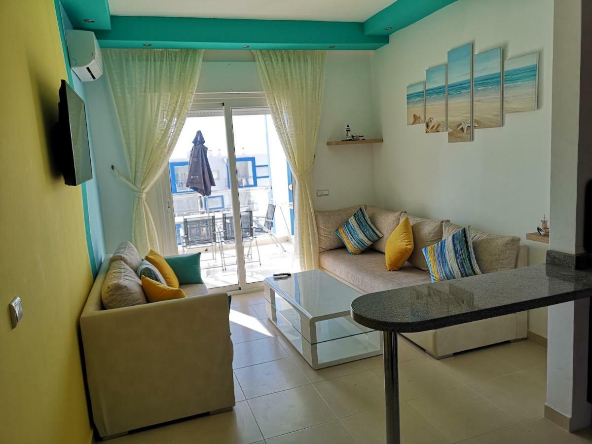 Kariat Cabo - Charmant, Climatise Avec Vue Piscine Apartment